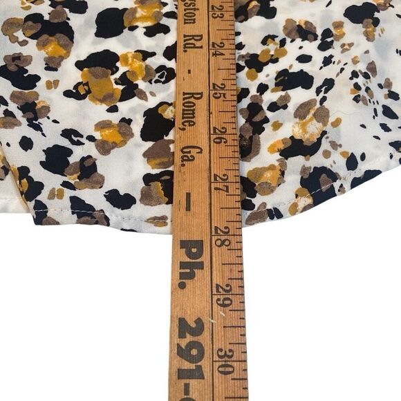 NWT The Limited Wear to Work Leopard Print Long Sleeve Button Front Women Large - Picture 11 of 12